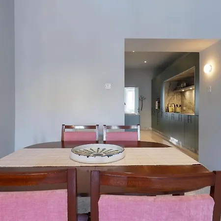 Retro Designer 1 Bedroom Apt In Cottonera New * Kalkara